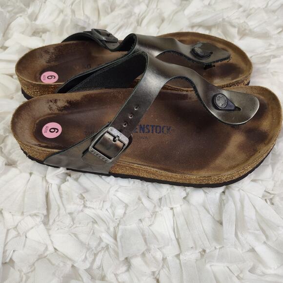 Birkenstock Gizeh Sandals Womens Size 9 Silver Metallic Thong Comfort EU 40 - Picture 3 of 16